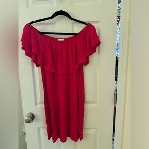 Off the shoulder dress. Hot pink. Pockets!